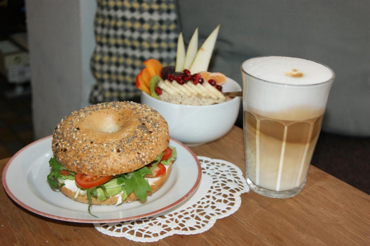 List Five - Your British Guesthouse Stuttgart Ngoại thất bức ảnh
